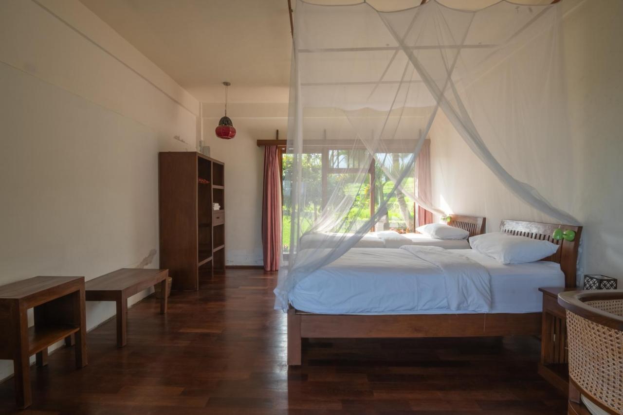 Lesong Hotel And Restaurant Munduk エクステリア 写真