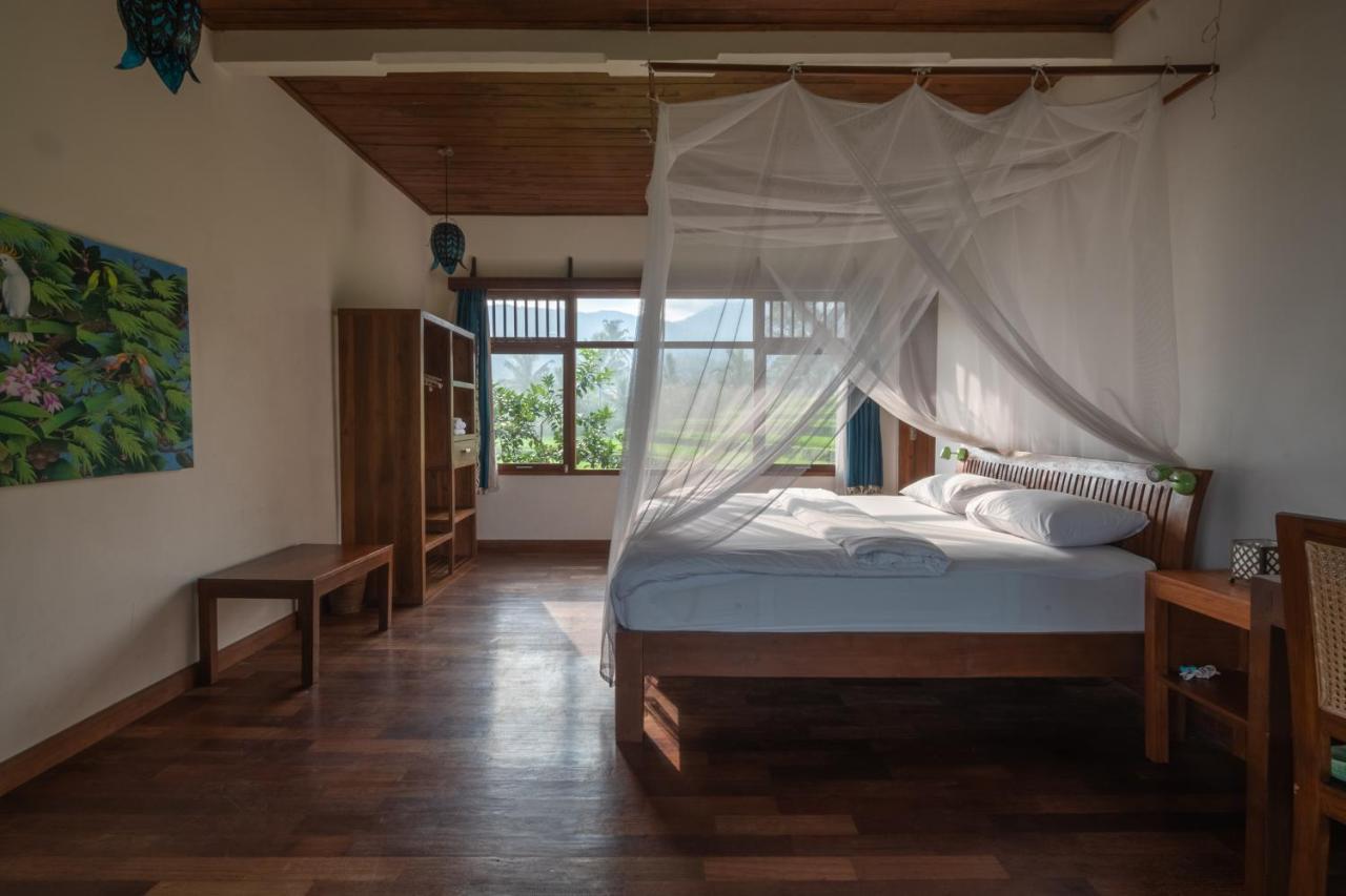 Lesong Hotel And Restaurant Munduk エクステリア 写真