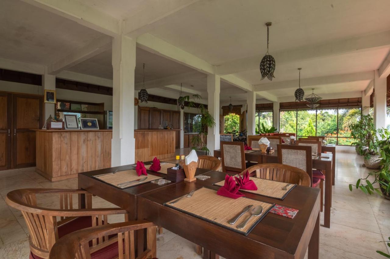 Lesong Hotel And Restaurant Munduk エクステリア 写真