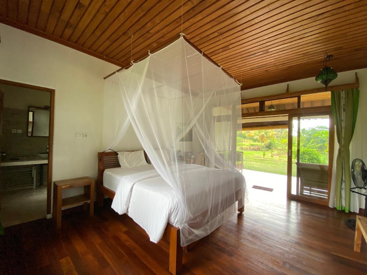 Lesong Hotel And Restaurant Munduk エクステリア 写真