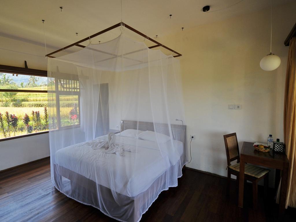 Lesong Hotel And Restaurant Munduk 部屋 写真