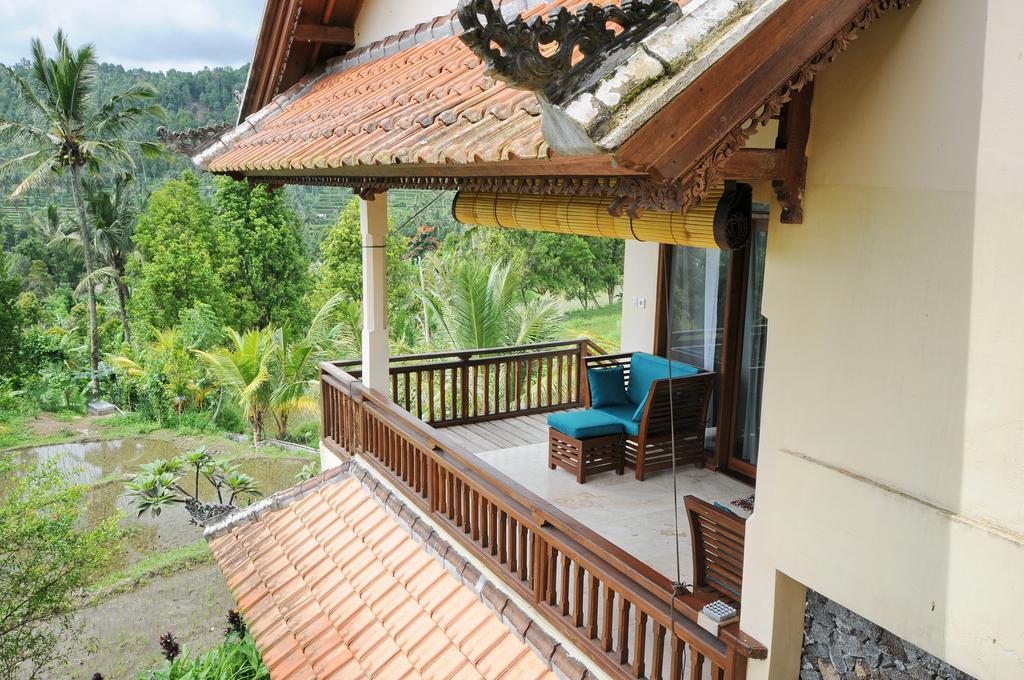 Lesong Hotel And Restaurant Munduk エクステリア 写真